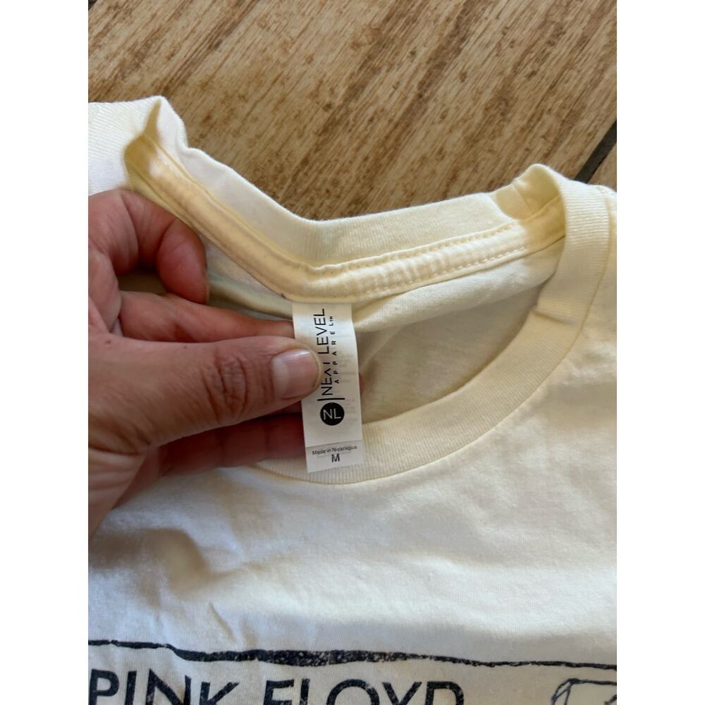 Pink Floyd Band Tshirt - Picture 2 of 3